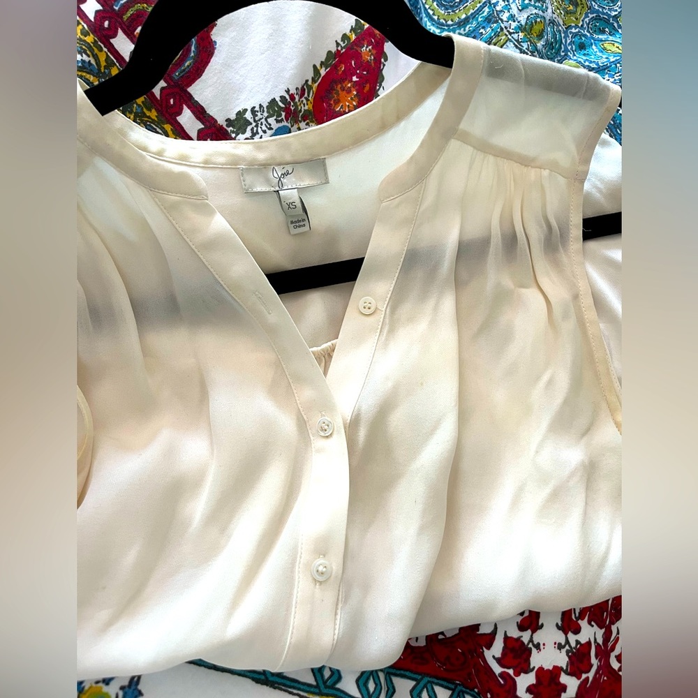 Joie silk white button down tank